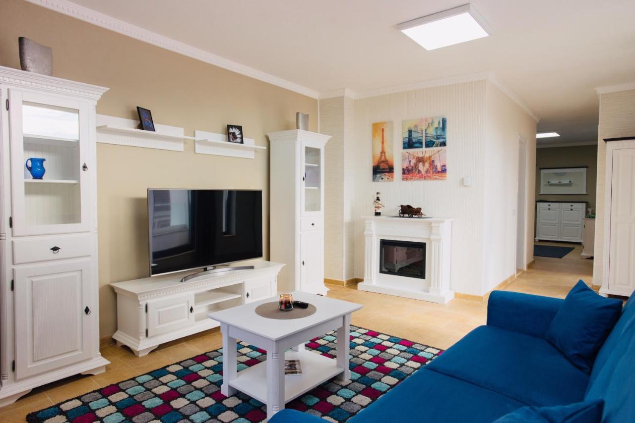 Lira Holiday Apartments Σάτου Μάρε Εξωτερικό φωτογραφία