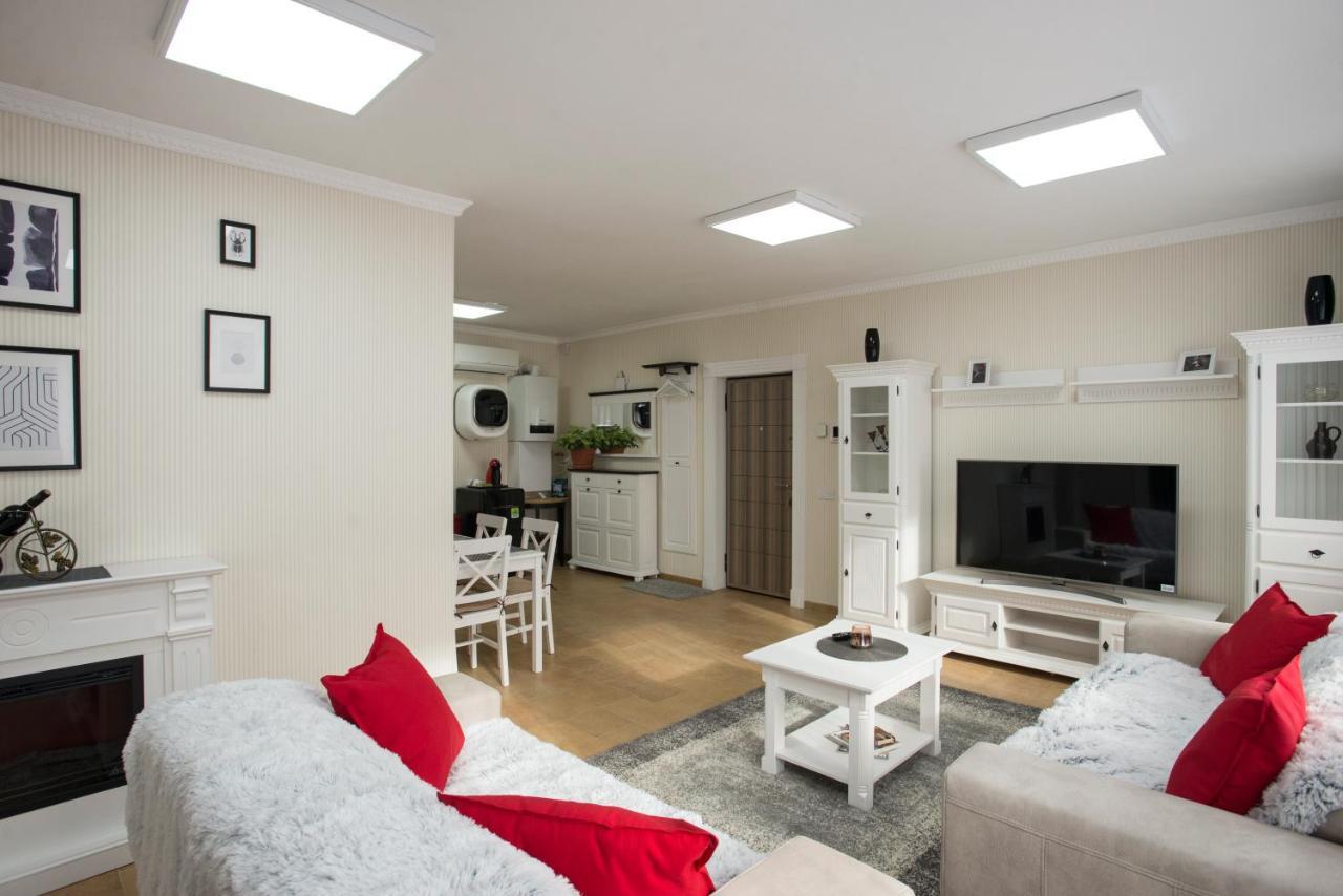 Lira Holiday Apartments Σάτου Μάρε Εξωτερικό φωτογραφία